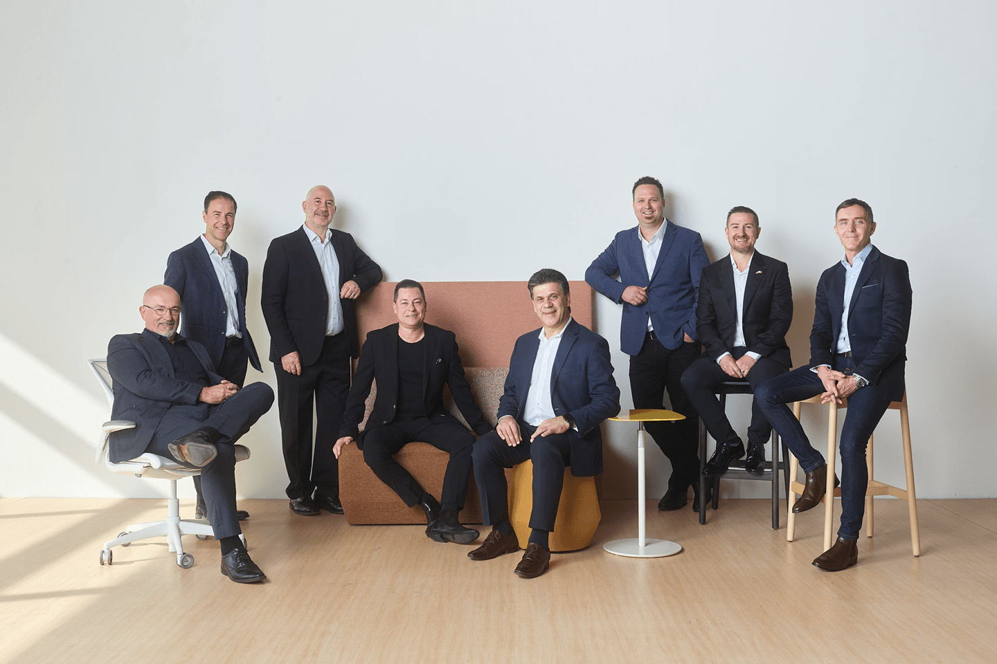 groupshot, person, adult, male, man, suit, people, shoe, coat, chair