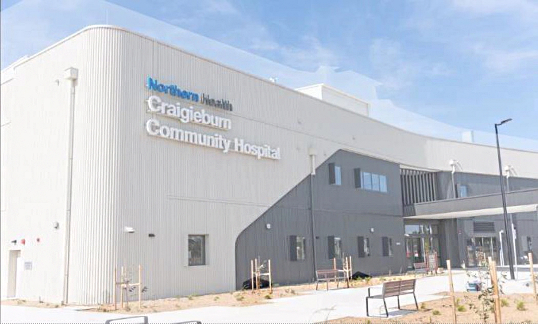 bench, furniture, architecture, building, office building, convention center