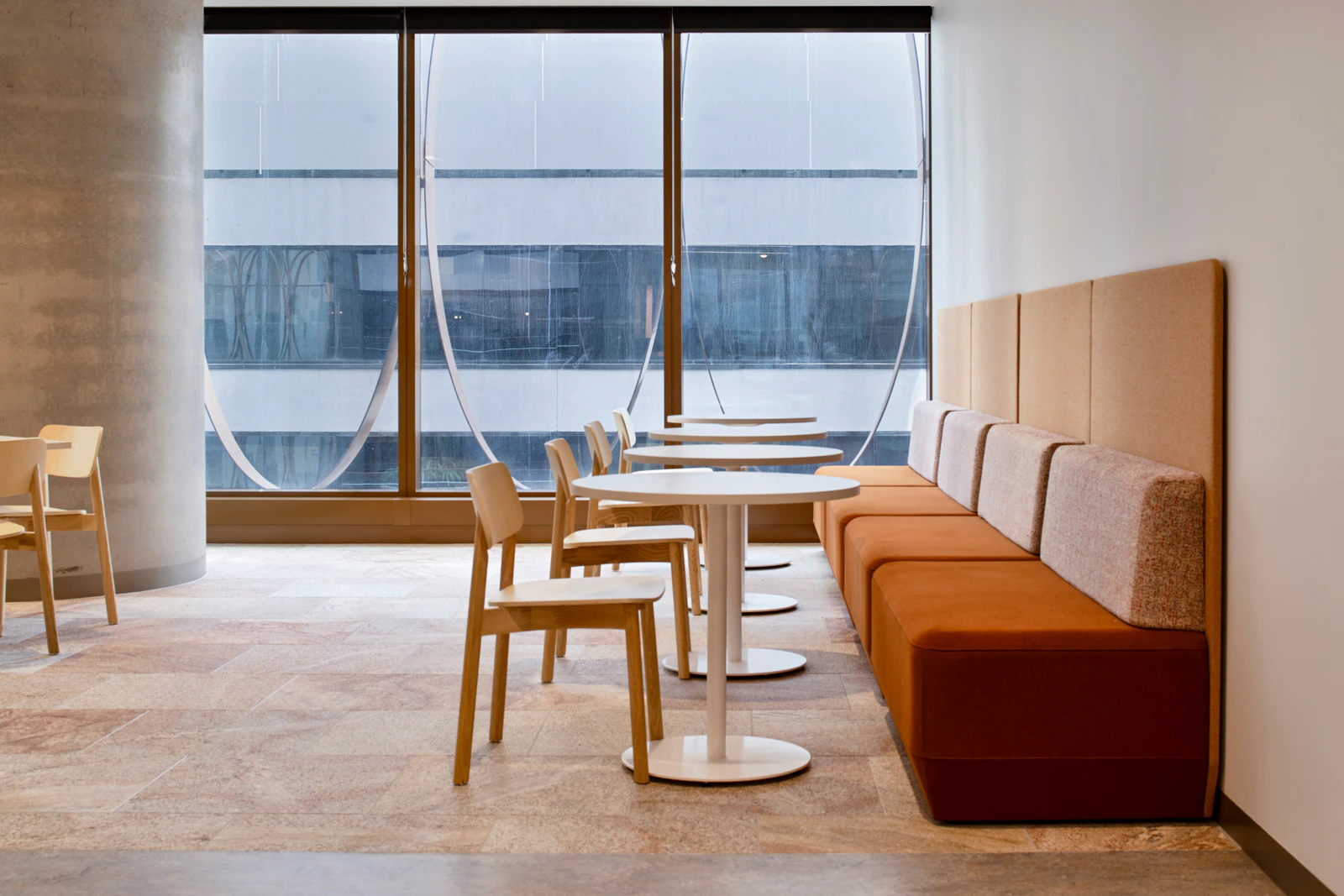 Workstations and desks | Schiavello Furniture